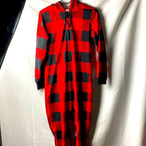 OLD NAVY WO SIZE MED ONE PIECE RED BLACK PLAID‎ HOODED PAJAMAS HALF WAY ZIPPER
